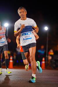 BIB: 0504, 41604
                            <button type="button" onclick="openModal(21525379)" class="btn btn-primary btn-sm float-right btn-popup" data-toggle="modal" data-target=".modal-high-quality">
                        <i class="fas fa-shopping-cart"></i> Add to Cart
                    </button>
                                            <button type="button" onclick="isThisMe(21525379, true)" class="btn btn-success btn-sm float-right btn-popup btn-isme hidden" data-toggle="tooltip" data-placement="bottom" title="นี่คือรูปของคุณใช่ไหม คลิกที่นี่เพื่อเอาเข้าอัลบั้ม">
                        <i class="fas fa-plus"></i> Add to album
                    </button>
                    <button type="button" onclick="isThisMe(21525379, false)" class="btn btn-warning btn-sm float-right btn-popup btn-isnotme hidden">
                        <i class="fas fa-ban"></i> Remove from album
                    </button>